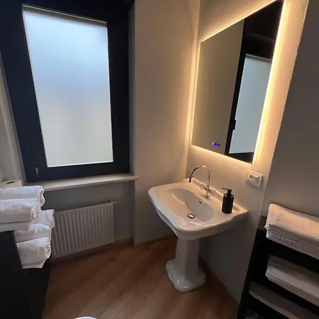Apartman House 74