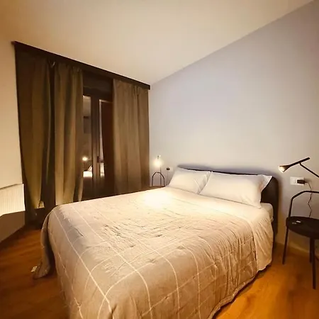 Apartment House 74