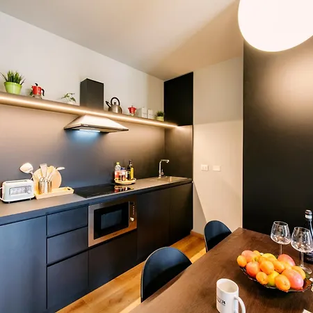 House 74 - 100m Fiera - Reserved Parking Appartamento Verona