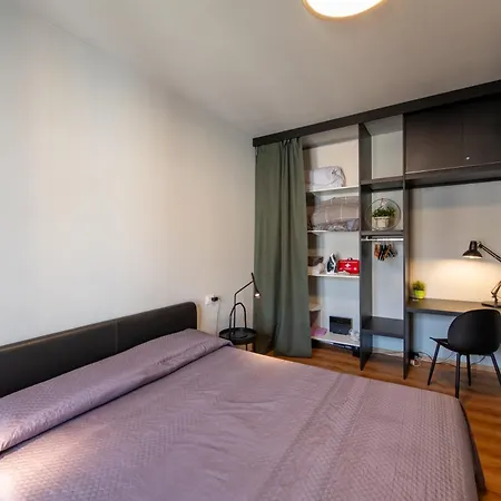 House 74 - 100m Fiera - Reserved Parking Appartamento