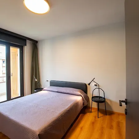 Appartamento House 74 - 100m Fiera - Reserved Parking *