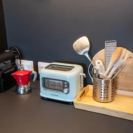 House 74 - 100m Fiera - Reserved Parking *