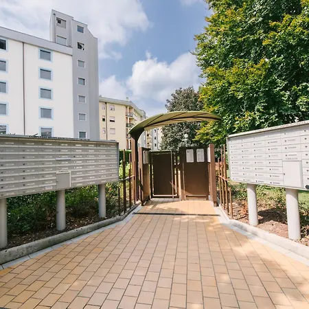 House 74 - 100m Fiera - Reserved Parking